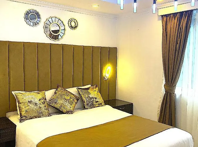 Makati Isabela Luxury شقة *