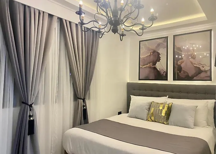 Makati Isabela Luxury شقة