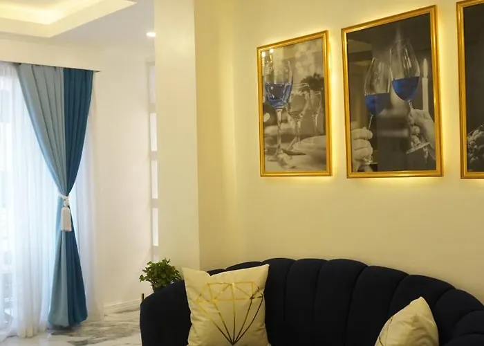 Makati Isabela Luxury شقة