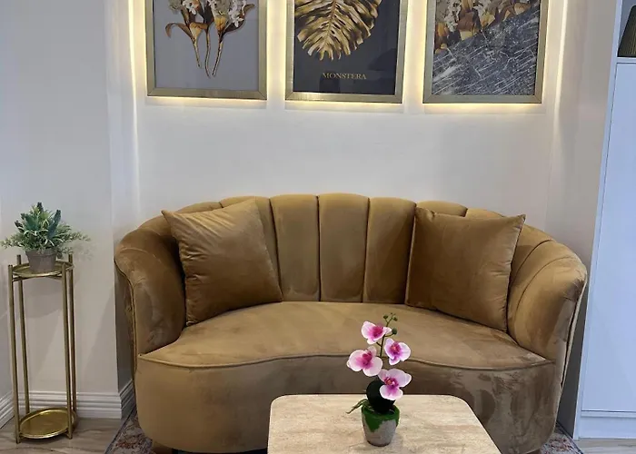 Makati Isabela Luxury مانيلا
