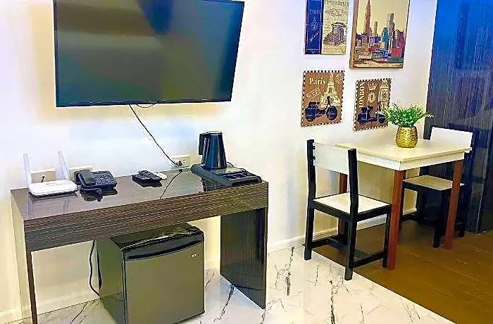 Makati Isabela Luxury * مانيلا